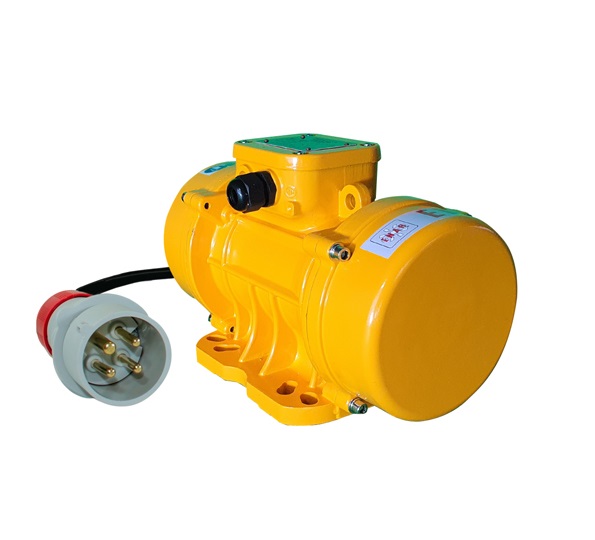 Veidņu vibrators VET 150