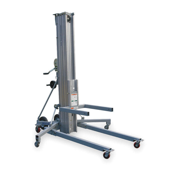 MATERIĀLU PACĒLĀJS AR ROKAS VINČU ~300KG, 7.5M