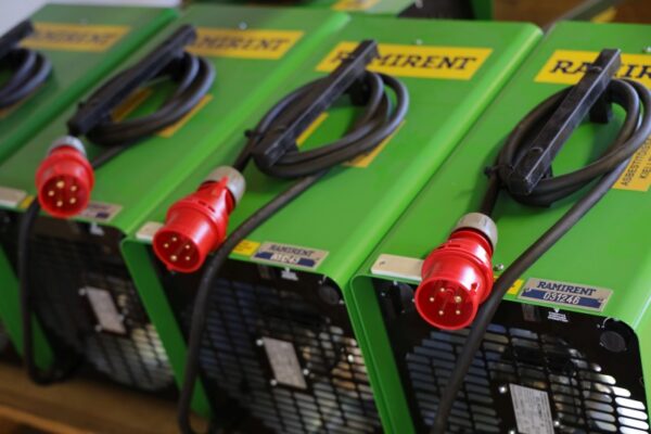 Sildīšanas un žāvēšanas ierīces